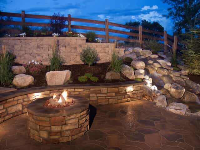 hardscape lights with fire pit